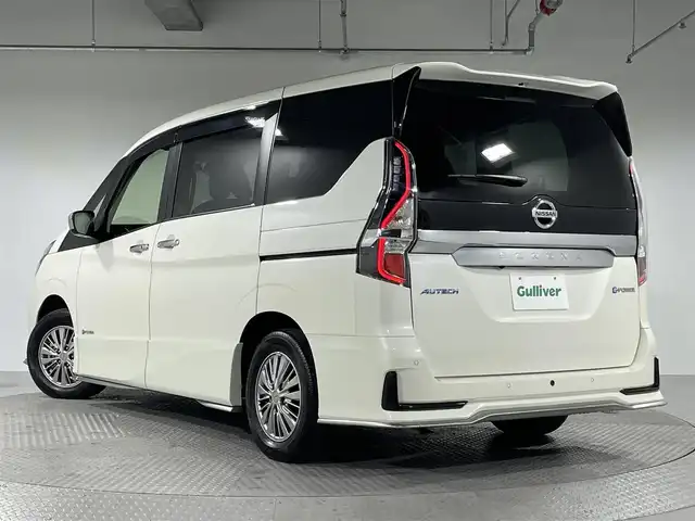 日産 セレナ