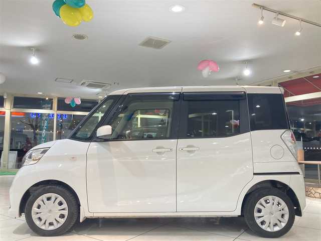 日産 デイズ ルークス X 長崎県 2017(平29)年 2.9万km ホワイトパール 衝突被害軽減ブレーキ//片側パワースライドドア//全方位カメラ//ディーラーOP・SDナビ【MM316D-W】/(Bluetooth接続/フルセグTV/DVD再生)//アイドリングストップ//ステアリングスイッチ//後席サーキュレーター//ISOFIX