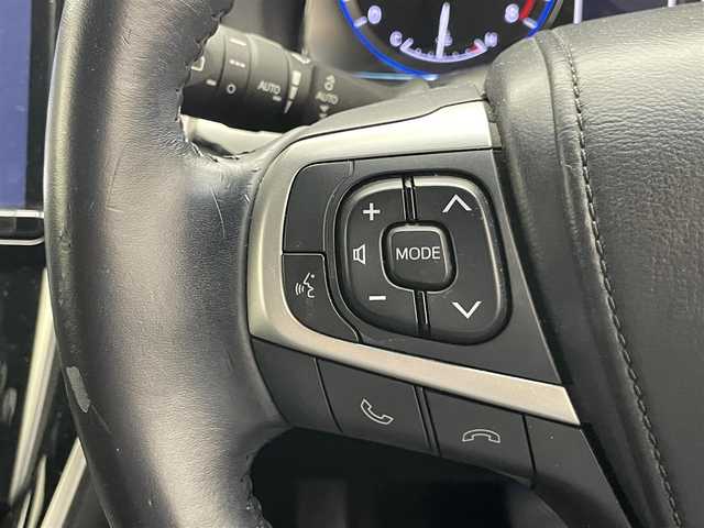 トヨタ ハリアー プレミアム 愛知県 2017(平29)年 8.7万km ブラック 純正９型ナビ　フルセグＴＶ　Ｂｌｕｅｔｏｏｔｈ　モデリスタエアロ　バックカメラ　ハーフレザー　電動リアゲート　電動パーキングブレーキ　セーフティセンス　衝突軽減　追従クルコン　ＬＥＤオートライト　前後ドラレコ　フォグランプ　パワーシート　禁煙車