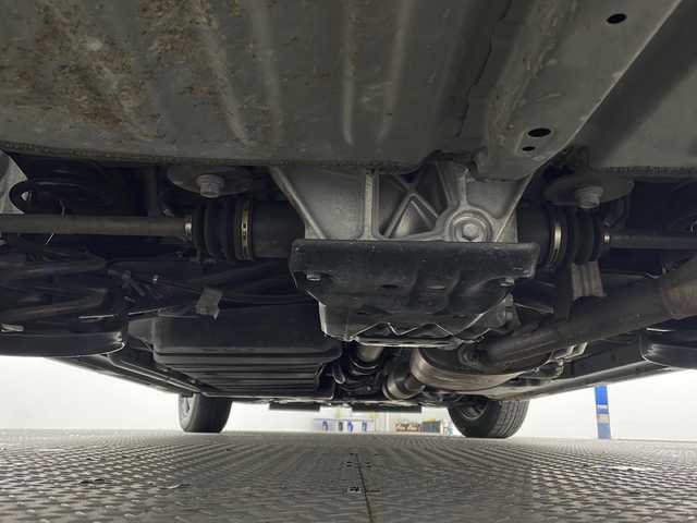 トヨタ ヴォクシー ZS 煌Ⅱ 新潟県 2019(令1)年 6.3万km イナズマスパーキングブラックガラスフレーク 4WD/純正SDナビ/　CD/Bluetooth/フルセグ/バックカメラ/両側パワースライドドア/クルーズコントロール/LEDオートライト/オートハイビーム/フォグランプ/15インチアルミホイール/ステアリングリモコン/純正ラバーフロアマット/ウィンカーミラー/電格ミラー/LDA/スマートキー/ビルトインETC