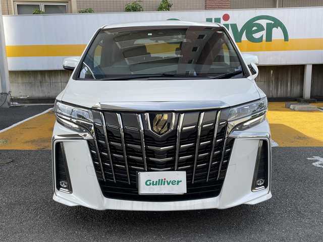 トヨタ アルファード S タイプゴールドⅢ 静岡県 2023(令5)年 1.9万km ホワイトパールクリスタルシャイン ワンオーナー/純正ナビ/フルセグTV/BT/DVD/CDデッキ/純正フリップダウンモニター/両側パワースライドドア/パワーバックドア/3限LEDライト/ハーフレザーシート/黒革調シートカバー/AC100V電源/前後ドライブレコーダー/プリクラッシュセーフティ/レーンキープアシスト/レーダークルーズコントロール/オートハイビーム/クリアランスソナー/ブラインドスポットモニター/TVキャンセラー/ビルトインETC/スマートキー×2/保証書/取扱説明書/ナビ取扱説明書/R6/7点検記録簿有