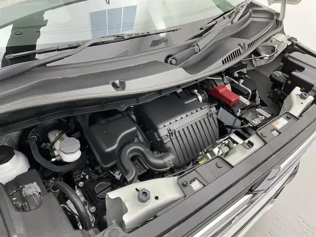 スズキ スペーシア カスタム HYBRID XS 宮城県 2024(令6)年 1.3万km ピュアホワイトP 両側パワースライドドア/スズキセーフティサポート/レーダークルーズコントロール/全方位カメラ/バックカメラ/純正ナビ/(TV/FM/AM/USB/iPod/HDMI/SmartPhoneLink/AppleCarPlay/AndoroidAuto)/フルセグTV/Bluetooth/ヘッドアップディスプレイ/ハーフレザー/シートヒーター/ステアリングヒーター/プッシュスタート/スマートキー/スペアキー/オートライト/オートマチックハイビーム/LEDヘッドライト/ヘッドライトレベライザー/純正15インチアルミホイール/社外フロアマット