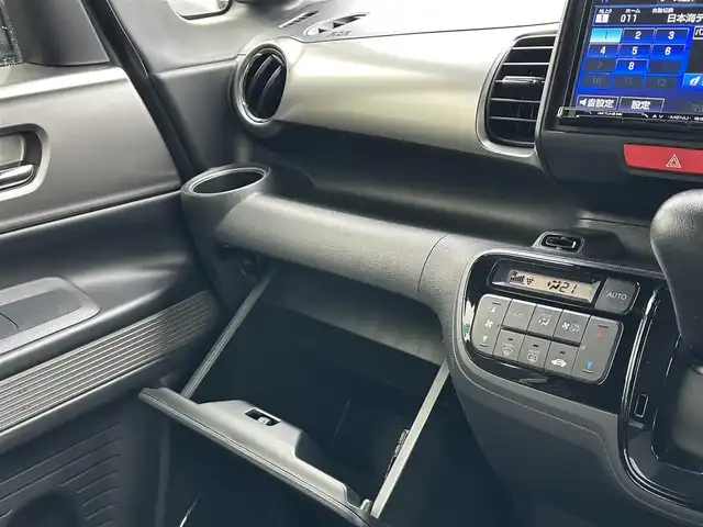 ホンダ Ｎ ＢＯＸ スラッシュ G ターボ Aパッケージ 島根県 2015(平27)年 6.2万km 青Ⅱ CTBA/社外SDナビ/CD/DVD/DTV/Bluetooth/バックカメラ/クルーズコントロール/HIDオートライト/ETC/スマートキー/スペアキー /プッシュスタート /電動格納ミラー/パドルシフト/フロアマット