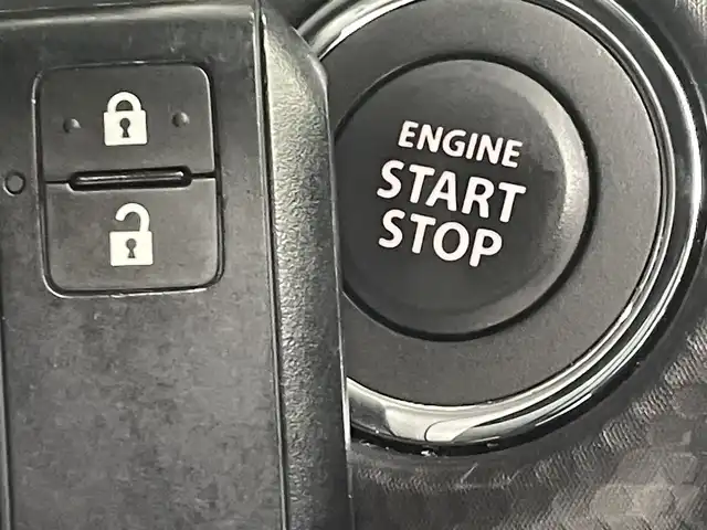 スズキ ハスラー Jスタイル Ⅱ 群馬県 2024(令6)年 0.5万km オフブルーメタリック/ガンメタリック2トーンルーフ 純正９型ナビ　全周囲カメラ　前席シートヒーター　ＬＥＤヘッドライト・フォグ　オートマチックハイビーム　アダプティブクルーズコントロール　衝突被害軽減ブレーキ　レーンアシスト　スマートキー　禁煙車