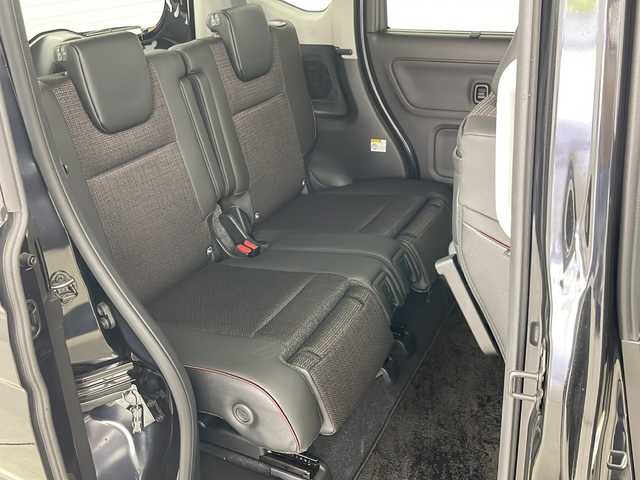 スズキ スペーシア カスタム HYBRID XS ターボ 道央・札幌 2024(令6)年 0.1万km未満 ブルーイッシュブラックパール3 ・4WD/・純正ナビ&ワンセグ&CD&DVD&SD&BT&HDMI/・スズキセーフティサポート/・デュアルセンサーブレーキサポートII/・アダプティブクルーズコントロール/・車線逸脱抑制機能/・標識認識機能/・クリアランスソナー/・オートマチックハイビーム/・ヘッドアップディスプレイ/・両側パワースライドドア/・バックカメラ/・シートヒーター/・ハーフレザーシート/・ドアミラーヒーター/・ハンドルヒーター/・パドルシフト/・オートライト/・LEDヘッドライト/・LEDフォグ/・スマートキー/・純正15インチAW