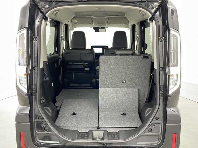スズキ スペーシア カスタム HYBRID XS ターボ 道央・札幌 2024(令6)年 0.1千km ブルーイッシュブラックパール3 ・4WD/・純正ナビ&ワンセグ&CD&DVD&SD&BT&HDMI/・スズキセーフティサポート/・デュアルセンサーブレーキサポートII/・アダプティブクルーズコントロール/・車線逸脱抑制機能/・標識認識機能/・クリアランスソナー/・オートマチックハイビーム/・ヘッドアップディスプレイ/・両側パワースライドドア/・バックカメラ/・シートヒーター/・ハーフレザーシート/・ドアミラーヒーター/・ハンドルヒーター/・パドルシフト/・オートライト/・LEDヘッドライト/・LEDフォグ/・スマートキー/・純正15インチAW