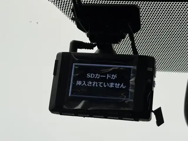 トヨタ アクア Z 愛知県 2021(令3)年 4.2万km プラチナホワイトパールマイカ トヨタセーフティセンス/　・プリクラッシュセーフティ/　・検知機能付衝突回避支援タイプ/　・レーントレーシングアシスト/　・レーダークルーズコントロール/　・オートマチックハイビーム/　・ロードサインアシスト/純正10.5インチナビ/　（Bluetooth/AM/FM/Apple CarPlay/Android Aute/USB）/全方位カメラ/ヘッドアップディスプレイ/アドバンスパーク/コーナーセンサー/レーンキープアシスト/オートライト/LEDヘッドライト/LEDフォグランプ/ドライブレコーダー/AC100V/ETC/純正AW/社外フロアマット/プッシュスタート/スマートキー/スペアキー