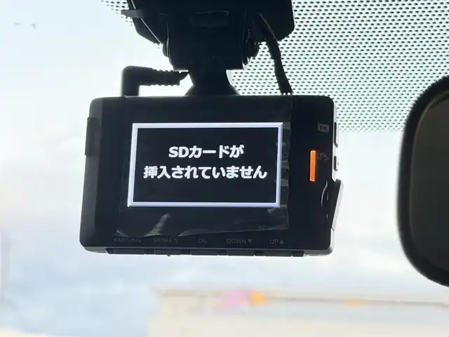 トヨタ アクア Z 兵庫県 2021(令3)年 4.2万km プラチナホワイトパールマイカ 純正10.5インチナビ/　（Bluetooth/AM/FM/Apple CarPlay/Android Aute/USB）/トヨタセーフティセンス/　・プリクラッシュセーフティ/　・検知機能付衝突回避支援タイプ/　・レーントレーシングアシスト/　・レーダークルーズコントロール/　・オートマチックハイビーム/　・ロードサインアシスト/全方位カメラ/ヘッドアップディスプレイ/アドバンスパーク/コーナーセンサー/レーンキープアシスト/オートライト/LEDヘッドライト/LEDフォグランプ/ドライブレコーダー/AC100V/ETC/純正AW/社外フロアマット/プッシュスタート/スマートキー/スペアキー