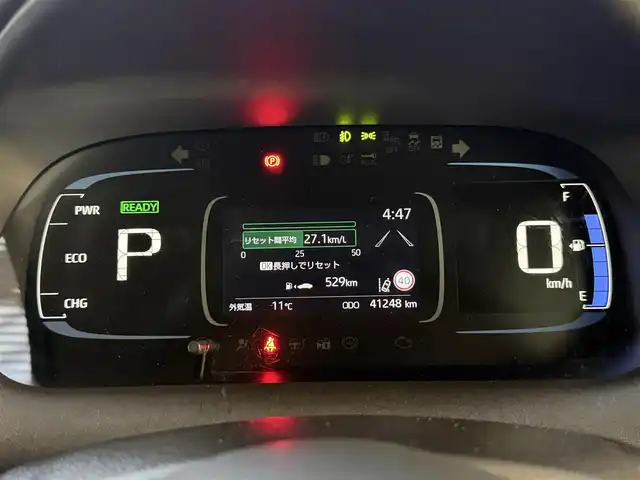 トヨタ アクア Z 兵庫県 2021(令3)年 4.2万km プラチナホワイトパールマイカ 純正10.5インチナビ/　（Bluetooth/AM/FM/Apple CarPlay/Android Aute/USB）/トヨタセーフティセンス/　・プリクラッシュセーフティ/　・検知機能付衝突回避支援タイプ/　・レーントレーシングアシスト/　・レーダークルーズコントロール/　・オートマチックハイビーム/　・ロードサインアシスト/全方位カメラ/ヘッドアップディスプレイ/アドバンスパーク/コーナーセンサー/レーンキープアシスト/オートライト/LEDヘッドライト/LEDフォグランプ/ドライブレコーダー/AC100V/ETC/純正AW/社外フロアマット/プッシュスタート/スマートキー/スペアキー