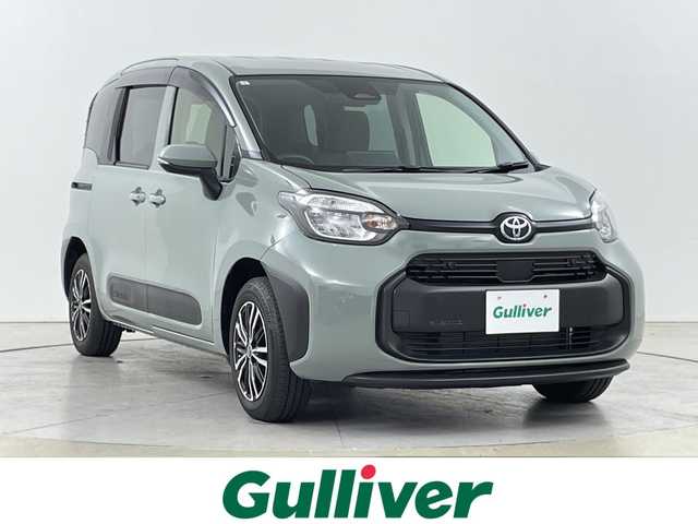 トヨタ シエンタ ハイブリッド G 道央・札幌 2023(令5)年 1.7万km アーバンカーキ ・４WD/・純正ディスプレイオーディオ/・BT/USB/フルセグTV/・バックカメラ/・ビルトインETC2.0/・プリクラッシュセーフティ/・レーンキープアシスト/・アダプティブクルーズコントロール/・クリアランスソナー/・ブラインドスポットモニター/・両側パワースライドドア/・AC100V/・横滑り防止装置/・オートマチックハイビーム/・オートライト/・社外15インチAW/・プッシュスタート/・スマートキー/・保証書
