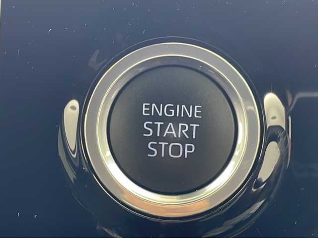 トヨタ ノア S－G 岐阜県 2023(令5)年 3.6万km ホワイトパールクリスタルシャイン トヨタセーフティセンス/・レーントレーシングアシスト/・プリクラッシュセーフティ/・レーダークルーズコントロール/・オートマチックハイビーム/純正ディスプレイオーディオ/（Bluetooth/Miracast）/バックカメラ/片側パワースライドドア/ステアリングスイッチ/ETC/オートLEDライト/スマートキー/プッシュスタート