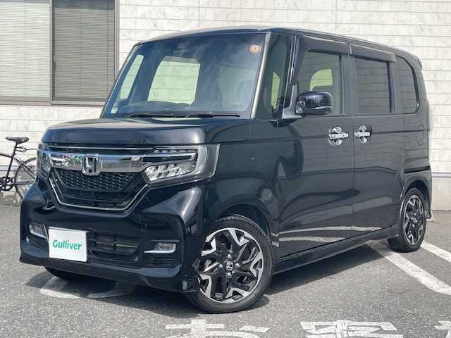 ホンダ Ｎ ＢＯＸ 埼玉県 2020(令2)年 4.2万km クリスタルブラックパール Honda SENSING/　●CMBS（衝突軽減ブレーキ）/　●誤発進抑制機能/　●歩行者事故低減ステアリング/　●先行車発進お知らせ機能/　●標識認識機能/　●路外逸脱抑制機能/　●ACC （アダプティブ・クルーズ・コントロール）/　●LKAS（車線維持支援システム）/　●後方誤発進抑制機能/　●オートハイビーム/純正8インチSDナビ/　DTV/CD/DVD/SD/SD REC/BT/HDMI/両側パワースライド/運転席・助手席シートヒーター/コーナーセンサー/バックカメラ/純正ドライブレコーダー/ビルトインETC/パドルシフト/アイドリングストップ/プラズマクラスター技術搭載フルオート・エアコンディショナー/スマートキー/プッシュスタート