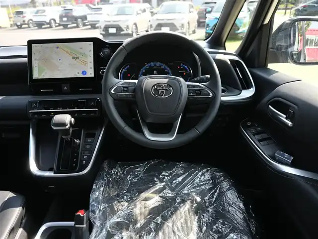 トヨタ ノア ハイブリッド S－Z 千葉県 2025(令7)年 0.1千km ホワイトパールクリスタルシャイン Toyota Safety Sense/・プリクラッシュセーフティ/・レーンディパーチャーアラート/・オートハイビーム/・レーダークルーズコントロール/両側パワースライドドア/ハーフレザーシート/前席シートヒーター/後席オットマン/10.5インチ純正コネクティッドナビ/地デジTV/【DVD/CD再生機能　Bluetooth接続】/バックカメラ/革巻きステアリング/ステアリングスイッチ/ETC（2.0）/LEDヘッドライト/フォグライト/ウインカーミラー/クリアランスソナー/純正17インチアルミホイル/サイド/カーテンエアバッグ/スマートキー