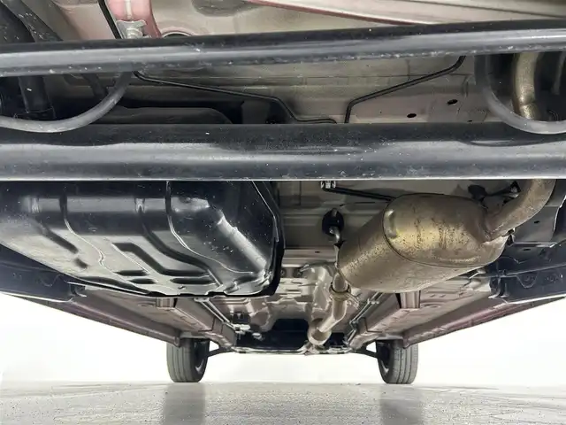 スズキ ハスラー Jスタイル Ⅱ ターボ 佐賀県 2017(平29)年 2.4万km フェニックスレッドパール/ホワイト2トーンルーフ 純正7インチナビ/フルセグTV/CD/DVD/Bluetooth/全方位カメラ/衝突被害軽減システム/クルーズコントロール/車線逸脱警報/オートライト/HIDヘッドライト/フォグライト/ETC/横滑り防止装置/運転席・助手席シートヒーター/ハーフレザーシート/ISOFIX対応シート/パドルシフト/ステアリングスイッチ/純正フロアマット/純正15インチアルミホイール/スマートキー/スペアキー×１/ドアバイザー