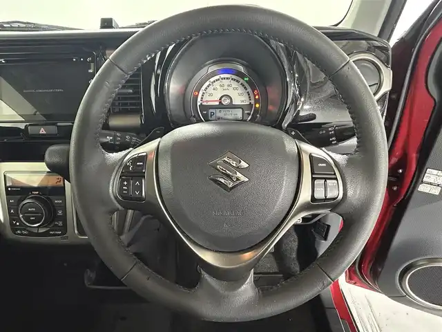 スズキ ハスラー Jスタイル Ⅱ ターボ 佐賀県 2017(平29)年 2.4万km フェニックスレッドパール/ホワイト2トーンルーフ 純正7インチナビ/フルセグTV/CD/DVD/Bluetooth/全方位カメラ/衝突被害軽減システム/クルーズコントロール/車線逸脱警報/オートライト/HIDヘッドライト/フォグライト/ETC/横滑り防止装置/運転席・助手席シートヒーター/ハーフレザーシート/ISOFIX対応シート/パドルシフト/ステアリングスイッチ/純正フロアマット/純正15インチアルミホイール/スマートキー/スペアキー×１/ドアバイザー