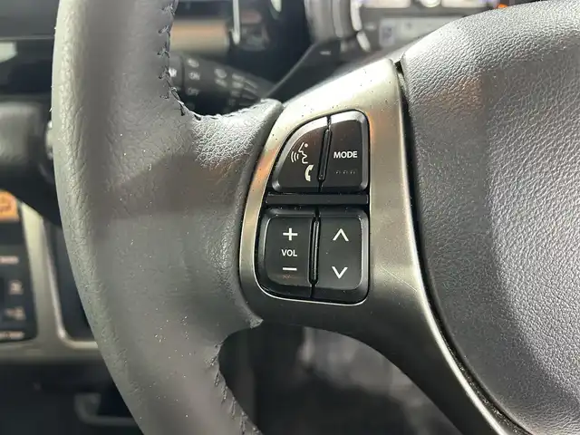 スズキ ハスラー Jスタイル Ⅱ ターボ 佐賀県 2017(平29)年 2.4万km フェニックスレッドパール/ホワイト2トーンルーフ 純正7インチナビ/フルセグTV/CD/DVD/Bluetooth/全方位カメラ/衝突被害軽減システム/クルーズコントロール/車線逸脱警報/オートライト/HIDヘッドライト/フォグライト/ETC/横滑り防止装置/運転席・助手席シートヒーター/ハーフレザーシート/ISOFIX対応シート/パドルシフト/ステアリングスイッチ/純正フロアマット/純正15インチアルミホイール/スマートキー/スペアキー×１/ドアバイザー