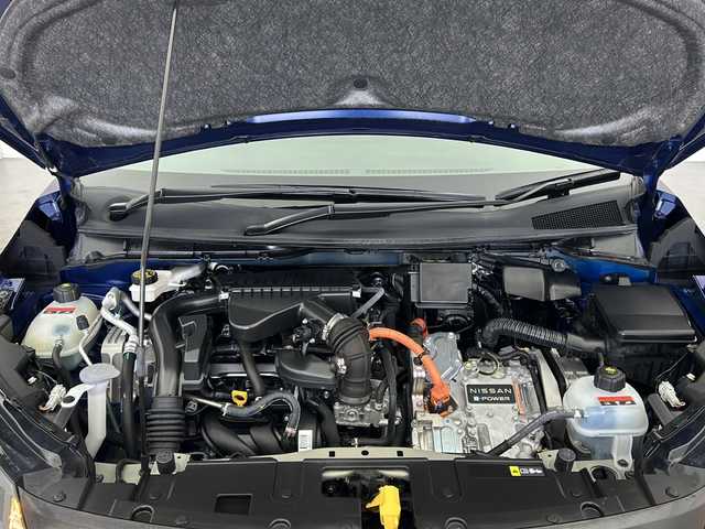 日産 ノート オーテック クロスオーバーFOUR 宮城県 2022(令4)年 2.1万km オーロラフレアブルーパール 4WD/パイオニアメモリナビ/(AM/FM/CD/DVD/SD/TV/BT/iPod/USB/AUX/HDMI)/全方位カメラ/ETC/インテリジェントルームミラー/エマージェンシーブレーキ/車線逸脱警報/シートヒーター/ステアリングヒーター/プッシュスタート/スマートキー/オートライト/LEDヘッドライト/フォグランプ/純正フロアマット/社外16インチアルミホイール/純正AW/スタッドレスタイヤセット車載