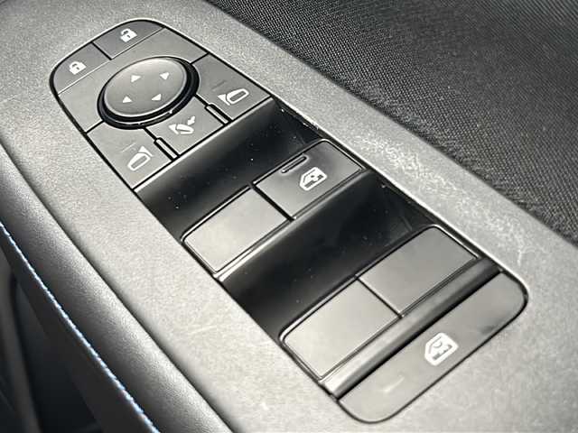 日産 ノート オーテック クロスオーバーFOUR 宮城県 2022(令4)年 2.1万km オーロラフレアブルーパール 4WD/パイオニアメモリナビ/(AM/FM/CD/DVD/SD/TV/BT/iPod/USB/AUX/HDMI)/全方位カメラ/ETC/インテリジェントルームミラー/エマージェンシーブレーキ/車線逸脱警報/シートヒーター/ステアリングヒーター/プッシュスタート/スマートキー/オートライト/LEDヘッドライト/フォグランプ/純正フロアマット/社外16インチアルミホイール/純正AW/スタッドレスタイヤセット車載
