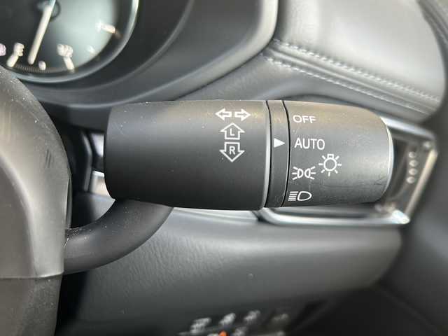マツダ ＣＸ－５ XD ブラックトーンエディション 静岡県 2021(令3)年 4.7万km チタニウムフラッシュマイカ 純正ナビ/・ラジオ/Bluetooth/USB/フルセグTV/主要装備/・レーダークルーズコントロール　/・ドライブレコーダー　/・ＥＴＣ　/・全方位カメラ　/・シートメモリー　/・シートヒーター　/・ハンドルヒーター　/・レーンキープアシスト　/・パワーバックドア　/・アイドリングストップ　/・ＢＳＭ/・パドルシフト/・パワーシート/・オートホールド/・ヘッドアップディスプレイ/・ハーフレザーシート/・プッシュスタート/・スマートキー