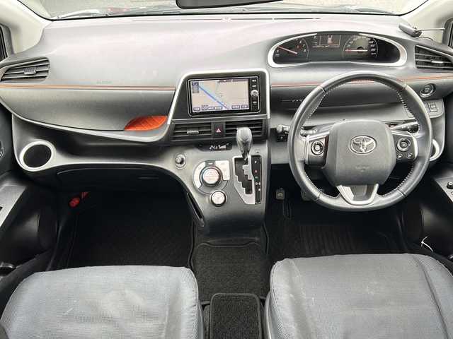 トヨタ シエンタ G 山形県 2016(平28)年 12.6万km ブラックマイカ 禁煙車/トヨタセーフティーセンス/レーンキープアシスト/横滑り防止装置/両側パワースライドドア/純正ナビ/（Bluetooth/CD/DVD/フルセグ)/フリップダウンモニター/バックカメラ/ステアリングスイッチ/ビルトインＥＴＣ/社外ＡＷ/純正フロアマット/電動格納ウィンカーミラー/スマートキー×2/エンジンスターター/ドアバイザー/取扱説明書/保証書