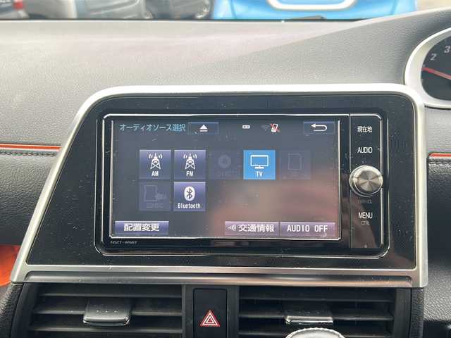 トヨタ シエンタ G 山形県 2016(平28)年 12.6万km ブラックマイカ 禁煙車/トヨタセーフティーセンス/レーンキープアシスト/横滑り防止装置/両側パワースライドドア/純正ナビ/（Bluetooth/CD/DVD/フルセグ)/フリップダウンモニター/バックカメラ/ステアリングスイッチ/ビルトインＥＴＣ/社外ＡＷ/純正フロアマット/電動格納ウィンカーミラー/スマートキー×2/エンジンスターター/ドアバイザー/取扱説明書/保証書