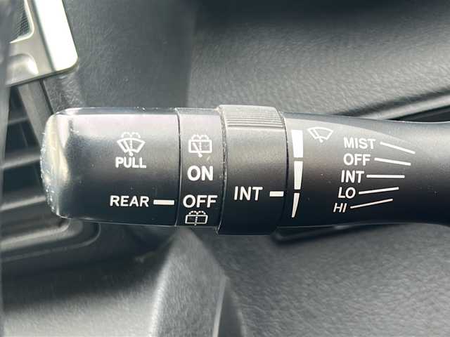 トヨタ シエンタ G 山形県 2016(平28)年 12.6万km ブラックマイカ 禁煙車/トヨタセーフティーセンス/レーンキープアシスト/横滑り防止装置/両側パワースライドドア/純正ナビ/（Bluetooth/CD/DVD/フルセグ)/フリップダウンモニター/バックカメラ/ステアリングスイッチ/ビルトインＥＴＣ/社外ＡＷ/純正フロアマット/電動格納ウィンカーミラー/スマートキー×2/エンジンスターター/ドアバイザー/取扱説明書/保証書