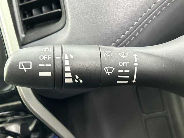 日産 セレナ e－パワー ハイウェイスター V 愛知県 2020(令2)年 3.6万km ブリリアントホワイトパール 純正９型ナビ/・フルセグ/・Bluetooth/・CD/DVD/・FM/AM/フリップダウンモニター/両側パワースライドドア/アラウンドビューモニタ/追従クルコン/前後ドラレコ/プロパイロット/衝突軽減/車線逸脱警告/車線逸脱防止支援/BSM/コーナーセンサー/ＥＴＣ/スペアキー
