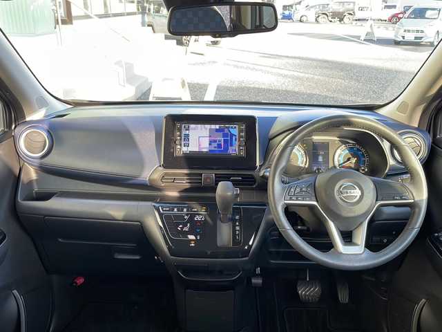 日産 デイズ ハイウェイスターX 島根県 2020(令2)年 1.5万km チタニウムグレーメタリック ワンオーナー/純正7インチメモリナビゲーション(MJ119D-W)/フルセグ BT CD SD FM AM/アラウンドビューモニター/エマージェンシーブレーキ/レーンキープアシスト/ETC/アイドリングストップ/AUTOライト/LEDヘッドライト/フォグライト/純正14インチアルミホイール/純正ドアバイザー/純正フロアマット/ISOFIX/シートリフター/革巻きステアリング/ステアリングリモコン/電動格納ミラー/ウィンカーミラー/スマートキー