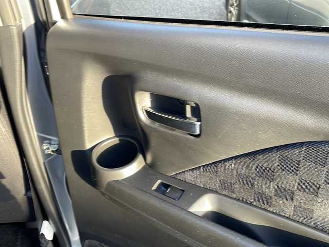 日産 デイズ ハイウェイスターX 島根県 2020(令2)年 1.5万km チタニウムグレーメタリック ワンオーナー/純正7インチメモリナビゲーション(MJ119D-W)/フルセグ BT CD SD FM AM/アラウンドビューモニター/エマージェンシーブレーキ/レーンキープアシスト/ETC/アイドリングストップ/AUTOライト/LEDヘッドライト/フォグライト/純正14インチアルミホイール/純正ドアバイザー/純正フロアマット/ISOFIX/シートリフター/革巻きステアリング/ステアリングリモコン/電動格納ミラー/ウィンカーミラー/スマートキー