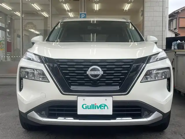 日産 エクストレイル G e－4ORCE 愛知県 2024(令6)年 0.9万km ブリリアントホワイトパール /当店買取/禁煙/1オーナー/後期//純正メーカーナビ//アラウンドビューカメラ//プロパイロット/パーキングアシスト//インテリジェントセーフティ/ヘッドアップディスプレイ//インテリジェントクルーズコントロール/BSM//全席シートヒーター/パワーシート/シートヒーター//USB/typeC/AppleCarplay/フルセグTV/HDMI//デジタルインナーミラー/置くだけ充電//ハンズフリーパワーゲート/ルーフレール//ステアリングヒーター//Aブレーキホールド//ETC2.0//保証書/取説/スペアキー/ナビ取説