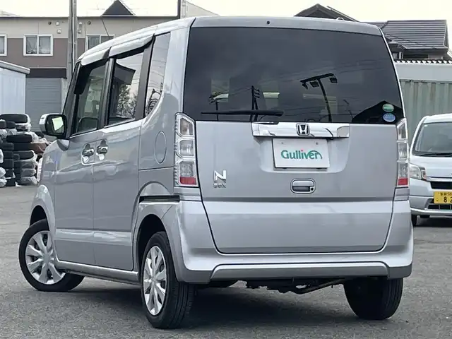 ホンダ Ｎ ＢＯＸ G SSパッケージ 道央・札幌 2017(平29)年 5.5万km ルナシルバーM ４WD/社外メモリーナビ/CD/DVD/BT/フルセグ/シティブレーキアクティブシステム/横滑り防止装置/バックカメラ/ビルトインETC/ECONモード/両側パワースライドドア/前席シートヒーター/ステアリングリモコン/プッシュスタート/スマートキー/HIDヘッドライト/オートライト/電動格納ミラー/ヒーテッドドアミラー/ウィンカーミラー/純正フロアマット/ドアバイザー