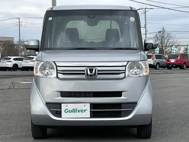 ホンダ Ｎ ＢＯＸ G SSパッケージ 道央・札幌 2017(平29)年 5.5万km ルナシルバーM ４WD/社外メモリーナビ/CD/DVD/BT/フルセグ/シティブレーキアクティブシステム/横滑り防止装置/バックカメラ/ビルトインETC/ECONモード/両側パワースライドドア/前席シートヒーター/ステアリングリモコン/プッシュスタート/スマートキー/HIDヘッドライト/オートライト/電動格納ミラー/ヒーテッドドアミラー/ウィンカーミラー/純正フロアマット/ドアバイザー