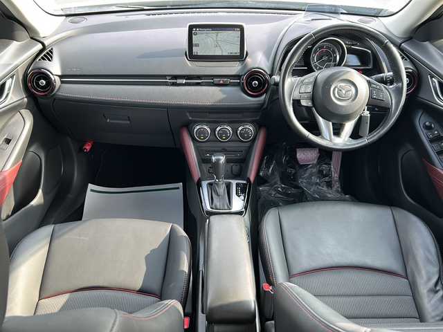 マツダ ＣＸ－３ XD ツーリング 佐賀県 2016(平28)年 9.9万km セラミックM ワンオーナー/純正ナビゲーション/ワンセグTV/CD/DVD/AM/FM/bluetooth/バックカメラ/ETC/前方ドライブレコーダー/ハーフレザーシート/パドルシフト/ステアリングリモコン/純正18インチアルミホイール/純正ヘッドライト/純正フロアマット/新車時保証書/取扱説明書/スペアキー１本/マツダアイアクティブセンス/・マツダレーダークルーズコントロール/・スマートブレーキサポート/・トラクションコントロールシステム