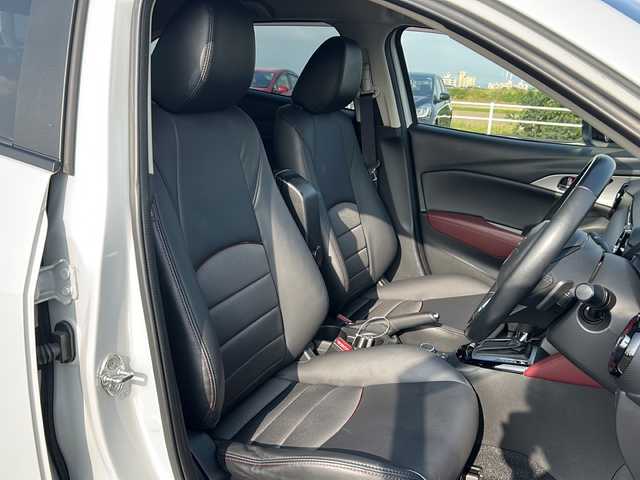 マツダ ＣＸ－３ XD ツーリング 佐賀県 2016(平28)年 9.9万km セラミックM ワンオーナー/純正ナビゲーション/ワンセグTV/CD/DVD/AM/FM/bluetooth/バックカメラ/ETC/前方ドライブレコーダー/ハーフレザーシート/パドルシフト/ステアリングリモコン/純正18インチアルミホイール/純正ヘッドライト/純正フロアマット/新車時保証書/取扱説明書/スペアキー１本/マツダアイアクティブセンス/・マツダレーダークルーズコントロール/・スマートブレーキサポート/・トラクションコントロールシステム