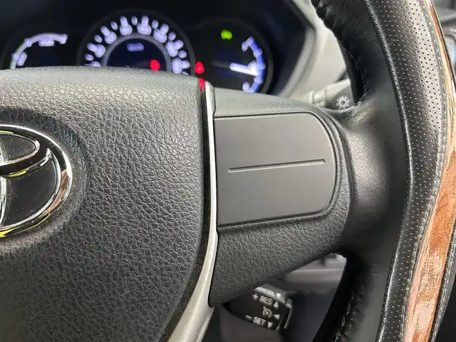 トヨタ ヴォクシー ハイブリッド ZS 煌Ⅱ 鹿児島県 2019(平31)年 7.6万km ブラック ワンオーナー/禁煙車/ナビ/(フルセグTV/Bluetooth/DVD/CD)/フリップダウンモニター/バックカメラ/クルーズコントロール/前席シートヒーター/Toyota Safety Sense/　・プリクラッシュセーフティ/　・レーンディパーチャーアラート/　・オートマチックハイビーム/両側パワースライドドア/ドライブレコーダー/ETC/純正アルミホイール/フロアマット/LEDヘッドライト/オートライト/アイドリングストップ/スマートキー