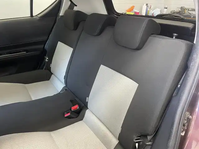 トヨタ アクア S 宮城県 2015(平27)年 13.7万km ディープアメジストマイカメタリック 社外ナビゲーション/　（CD/DVD　FM/AM　USB　Bluetooth）/ETC/アイドリングストップ/ヘッドライトレベライザー/電動格納ミラー/フロアマット/リモコンキー/バックカメラ/保証書/取扱説明書