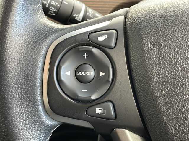 ホンダ フリード クロスター ホンダセンシング 秋田県 2020(令2)年 6万km シーグラスブルーパール 4WD/パイオニアナビ/フルセグTV/AM/FM/CD/DVD/HDMI/Bluetooth/両側パワースライドドア/衝突被害軽減ブレーキ/レーダークルーズコントロール/レーンキープアシスト/横滑り防止装置/先行者発進告知/標識認識機能/アイドリングストップ/バックカメラ/寒冷地仕様/ワイパーデアイサー/前席シートヒーター/LEDヘッドライト/フォグランプ/ビルトインETC/前後ドライブレコーダー/純正フロアマット/純正アルミホイール/サイドバイザー/ハーフレザーシート