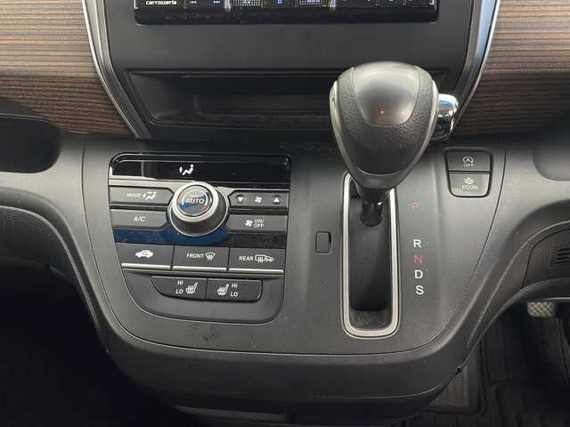 ホンダ フリード クロスター ホンダセンシング 秋田県 2020(令2)年 6万km シーグラスブルーパール 4WD/パイオニアナビ/フルセグTV/AM/FM/CD/DVD/HDMI/Bluetooth/両側パワースライドドア/衝突被害軽減ブレーキ/レーダークルーズコントロール/レーンキープアシスト/横滑り防止装置/先行者発進告知/標識認識機能/アイドリングストップ/バックカメラ/寒冷地仕様/ワイパーデアイサー/前席シートヒーター/LEDヘッドライト/フォグランプ/ビルトインETC/前後ドライブレコーダー/純正フロアマット/純正アルミホイール/サイドバイザー/ハーフレザーシート