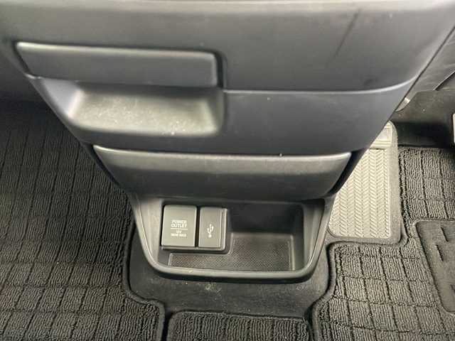 ホンダ フリード クロスター ホンダセンシング 秋田県 2020(令2)年 6万km シーグラスブルーパール 4WD/パイオニアナビ/フルセグTV/AM/FM/CD/DVD/HDMI/Bluetooth/両側パワースライドドア/衝突被害軽減ブレーキ/レーダークルーズコントロール/レーンキープアシスト/横滑り防止装置/先行者発進告知/標識認識機能/アイドリングストップ/バックカメラ/寒冷地仕様/ワイパーデアイサー/前席シートヒーター/LEDヘッドライト/フォグランプ/ビルトインETC/前後ドライブレコーダー/純正フロアマット/純正アルミホイール/サイドバイザー/ハーフレザーシート