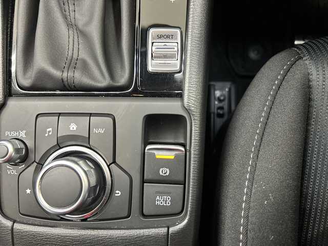 マツダ ＣＸ－３ 15S ツーリング 神奈川県 2020(令2)年 4万km ジェットブラックマイカ 純正SDナビ/Bluetooth・CD・DVD・AUX・USB・フルセグTV・AppleCarPlay/スマートシティブレーキサポート/360°ビューモニター/ブラインドスポットモニター/バックカメラ/純正フロアマット/前後ドライブレコーダー/ETC/スマートキー/純正16インチアルミホイール/LEDヘッドライト/オートライト/横滑り防止装置/車線逸脱警報システム/衝突被害軽減システム/取扱説明書