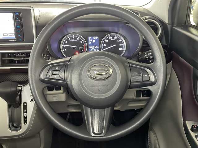 ダイハツ キャスト スタイル G VS SAⅢ 広島県 2021(令3)年 2.8万km シャイニングホワイトパール 社外ナビ（フルセグTV/Bluetooth）/パノラマモニター/シートヒーター/スマートアシスト/・衝突回避支援ブレーキ/・車線逸脱抑制/・オートハイビーム/・誤発進抑制機能/LEDヘッドランプ/純正15インチAW/前後ドライブレコーダー/スマートキー