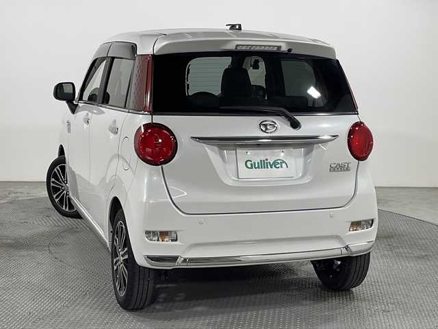 ダイハツ キャスト スタイル G VS SAⅢ 広島県 2021(令3)年 2.8万km シャイニングホワイトパール 社外ナビ（フルセグTV/Bluetooth）/パノラマモニター/シートヒーター/スマートアシスト/・衝突回避支援ブレーキ/・車線逸脱抑制/・オートハイビーム/・誤発進抑制機能/LEDヘッドランプ/純正15インチAW/前後ドライブレコーダー/スマートキー