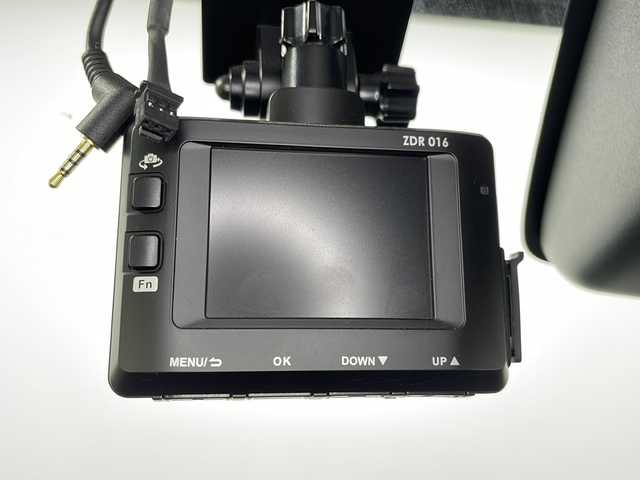 ダイハツ キャスト スタイル G VS SAⅢ 広島県 2021(令3)年 2.8万km シャイニングホワイトパール 社外ナビ（フルセグTV/Bluetooth）/パノラマモニター/シートヒーター/スマートアシスト/・衝突回避支援ブレーキ/・車線逸脱抑制/・オートハイビーム/・誤発進抑制機能/LEDヘッドランプ/純正15インチAW/前後ドライブレコーダー/スマートキー