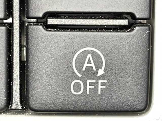 ダイハツ キャスト スタイル G VS SAⅢ 広島県 2021(令3)年 2.8万km シャイニングホワイトパール 社外ナビ（フルセグTV/Bluetooth）/パノラマモニター/シートヒーター/スマートアシスト/・衝突回避支援ブレーキ/・車線逸脱抑制/・オートハイビーム/・誤発進抑制機能/LEDヘッドランプ/純正15インチAW/前後ドライブレコーダー/スマートキー