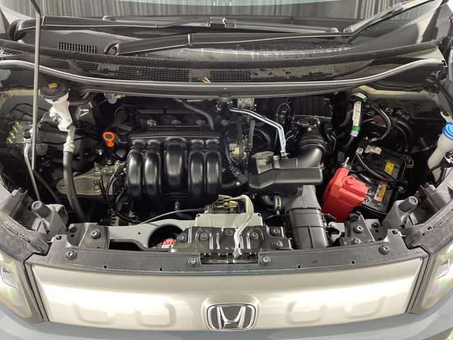 ホンダ フリード クロスター 神奈川県 2024(令6)年 1万km ソニックグレーパール ホンダセンシング/純正11.4型ナビ/・BT/フルセグTV/CD/DVD/SD/USB/AppleCarPlay/AndroidAuto/バックカメラ/両側電動スライドドア/ECON/ハーフレザーシート/シートヒーター(D/N)/スマートキー/プッシュスタートボタン/革巻きステアリング/ステアリングスイッチ/LEDヘッドライト/フォグランプ/Autoライト/シートリフター/電動格納ミラー/ウィンカーミラー/純正フロアマット/純正ドアバイザー/純正15インチアルミホイール