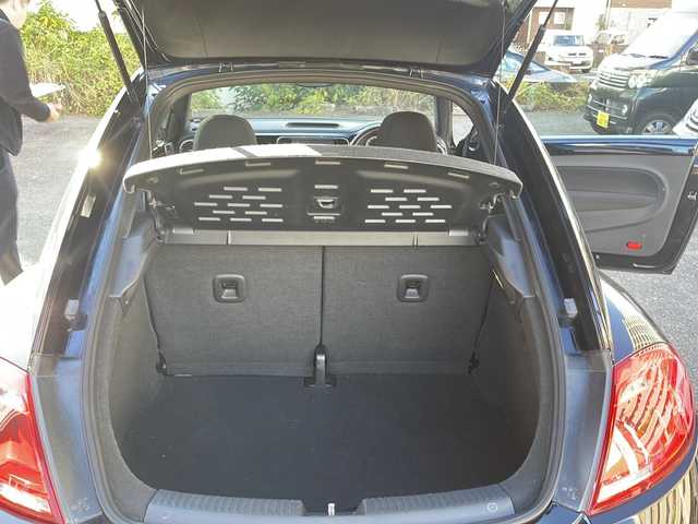 フォルクスワーゲン ザ・ビートル デザイン 宮崎県 2013(平25)年 8.6万km ディープブラックパールエフェクト ・クルーズコントロール　/・Bluetooth/・スペアキー/・スマートキー/・ETC/・電動格納ミラー/・純正SDナビ/・フルセグTV/・MTモード付AT/・純正HDDナビ/・純正フロアマット/・純正アルミホイール/・横滑り防止装置/・ミュージックプレイヤー　AUX/・シガーソケット