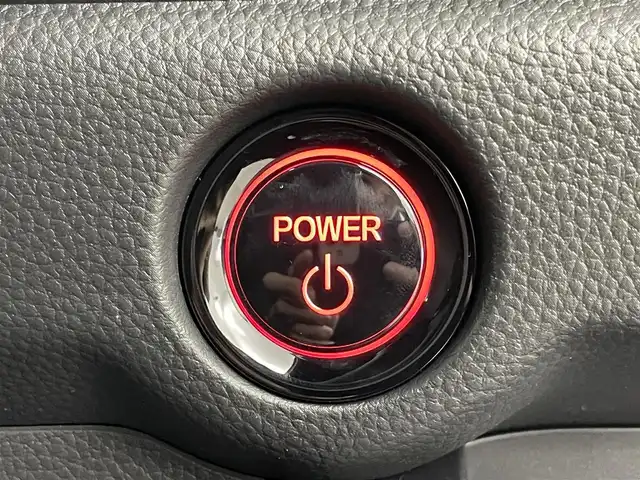 ホンダ ステップワゴン スパーダ eHEV 熊本県 2025(令7)年 0.1千km クリスタルブラックパール 登録済未使用車/純正１１．４インチナビLXM-247VFLi（ＡｐｐｌＣａｒＰｌａｙ・ＡｎｄｒｏｉｄＡｕｔｏ・ＢＴ・フルセグ・ＵＳＢ）/純正15.6インチフリップダウンモニターVM-231FE　/バックカメラ/ホンダセンシング/アダブティブクルーズコントロール/衝突軽減ブレーキ/レーンキープアシスト/ブラインドスポットモニター/アイドリングストップ/横滑り防止/パーキングアシスト/両側パワースライドドア　/前席シートヒーター /パワーバックドア/前後クリアランスソナー/ブレーキホールド/ハーフレザーシート/純正16インチAW/オートライト/オートマチックハイビーム/LEDヘッドライト/フォグライト/スマートキー/プッシュスタート/スペアキー1本/保証書/取扱説明書