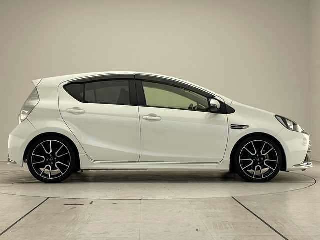 トヨタ アクア G G’s 愛知県 2014(平26)年 3.7万km ライムホワイトパールクリスタルシャイン オーディオ/シートヒーター/オートエアコン/純正アルミホイール/LEDヘッドライト/スマートキー/プッシュスタート