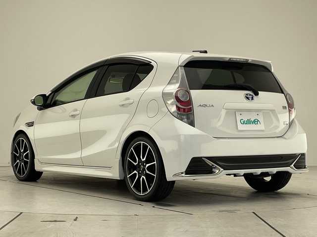 トヨタ アクア G G’s 愛知県 2014(平26)年 3.7万km ライムホワイトパールクリスタルシャイン オーディオ/シートヒーター/オートエアコン/純正アルミホイール/LEDヘッドライト/スマートキー/プッシュスタート