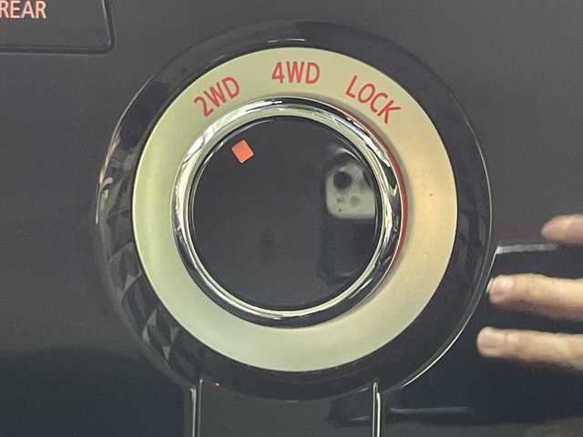 三菱 デリカＤ：５ P 神奈川県 2024(令6)年 2.3万km アメジストブラック 4WD/ディーゼルターボ/社外10.1型フローティングSDナビゲーション【AVN-HSO1F】/フルセグ　Bluetooth　SD　CD DVD　USB　HDMI　AppleCarPlay/両側電動スライドドア/パワーバックドア/e-Assist /FCM衝突軽減ブレーキシステム/LDW車線逸脱警報システム/レーダークルーズコントロール/オートマチックハイビーム/誤発進抑制機能/後側方車両検知警報システム/後退時車両検知警報システム/オートステップ＆ゴー/革巻きステアリング/パドルシフト/ステアリングスイッチ/ステアリングヒーター/運転席パワーシート/前席シートヒーター/2列目ベンチシート/電動パーキングブレーキ/オートブレーキホールド/社外前後ドライブレコーダー/プッシュスタート/スマートキー/LEDヘッドランプ/LEDポジションランプ/オートライト/フロントフォグランプ/純正18インチアルミホイール/